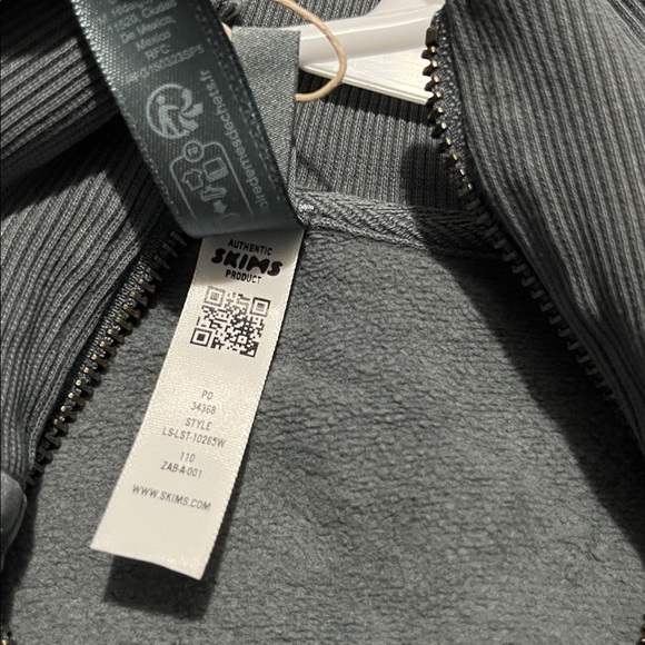 NEW SKIMS Zircon Boyfriend Fleece Sweater - Picture 9 of 10